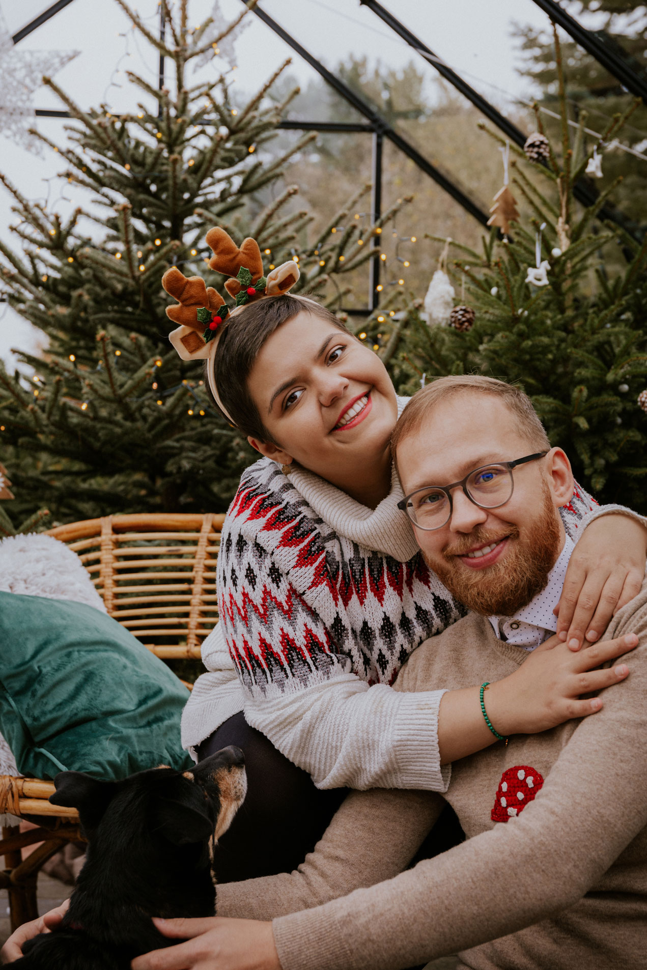 sesja świąteczna w z psem w studio fotograficznym w Poznaniu